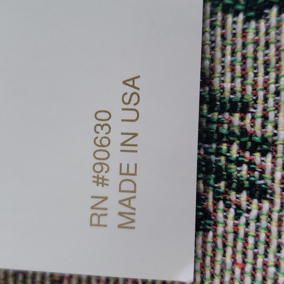 NWT Christmas 🎄  Themed Table Runner 72" X 13" Home Decor Dining Table. - Picture 15 of 15